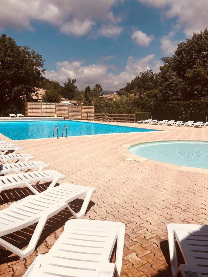 Hotel Camping Les Mimosas Pégomas Exteriér fotografie